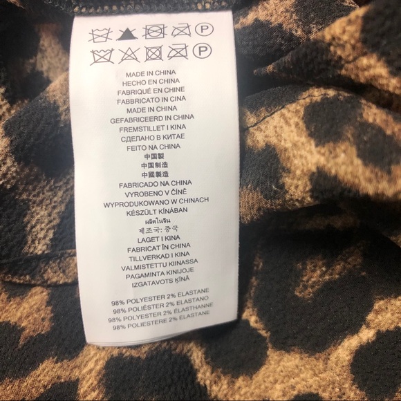 Michael Kors Leopard Print Off Shoulder Blouse SzL - Picture 7 of 7